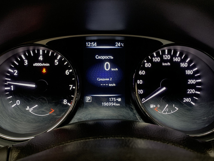 Nissan X-Trail 2.5, 2015 года, Вариатор, Черный
