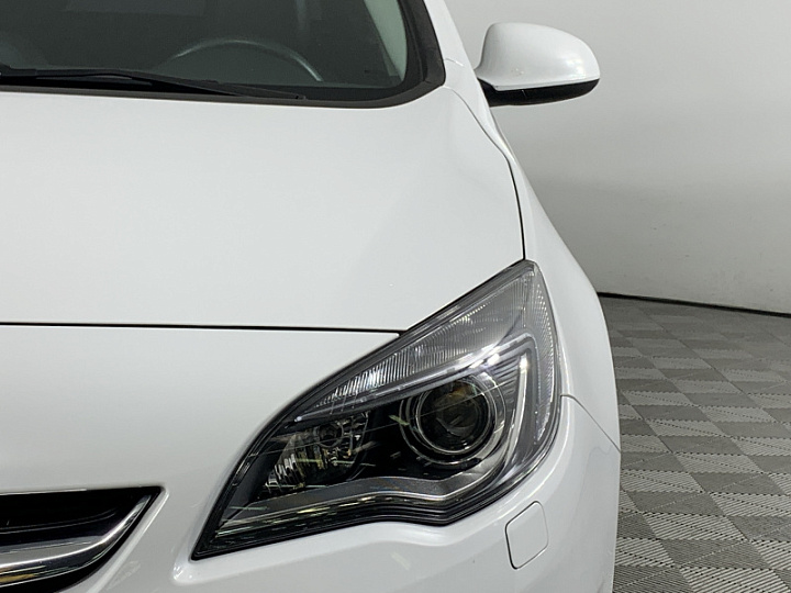OPEL Astra 1.6, 2012 года, Механика, БЕЛЫЙ