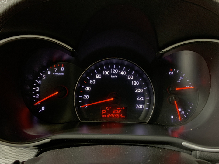 KIA Sorento 2.4, 2014 года, Автоматическая, ЧЕРНЫЙ