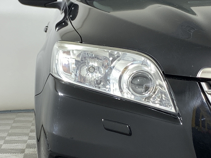 TOYOTA RAV4 2, 2011 года, Вариатор, ЧЕРНЫЙ