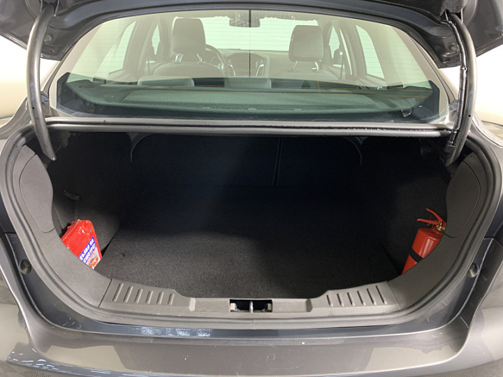 FORD Focus 1.6, 2016 года, Робот, СЕРЫЙ