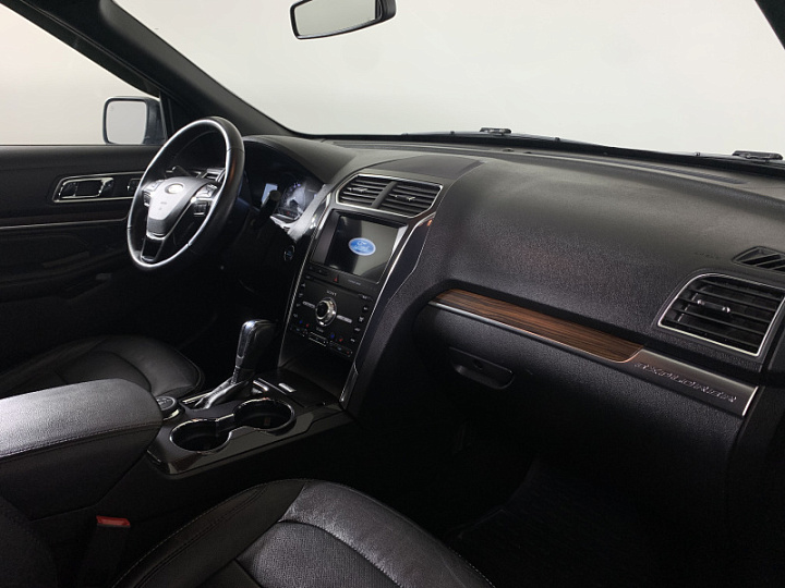 Ford Explorer 3.5, 2019 года, Автоматическая, Черный