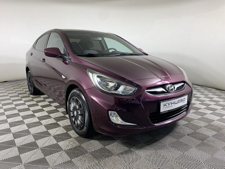 HYUNDAI Solaris 1.6, 2012 года, Механика, ФИОЛЕТОВЫЙ