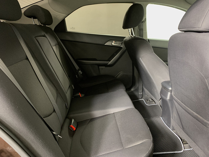 KIA Cerato 1.6, 2011 года, Автоматическая, Красный гранат