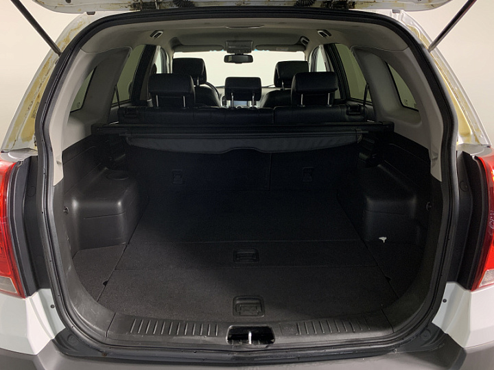 CHEVROLET Captiva 2.4, 2014 года, Автоматическая, БЕЛЫЙ