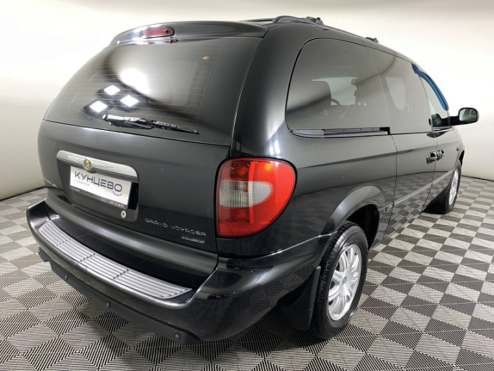 Chrysler Voyager 3.3, 2006 года, Автоматическая, Черный