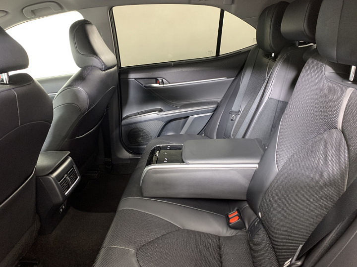 Toyota Camry 3.456, 2021 года, atm8, Красный