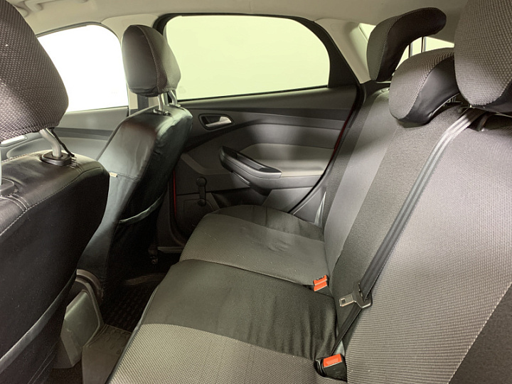 FORD Focus 1.6, 2011 года, Робот, КРАСНЫЙ