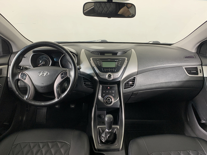HYUNDAI Elantra 1.6, 2013 года, Механика, ЧЕРНЫЙ