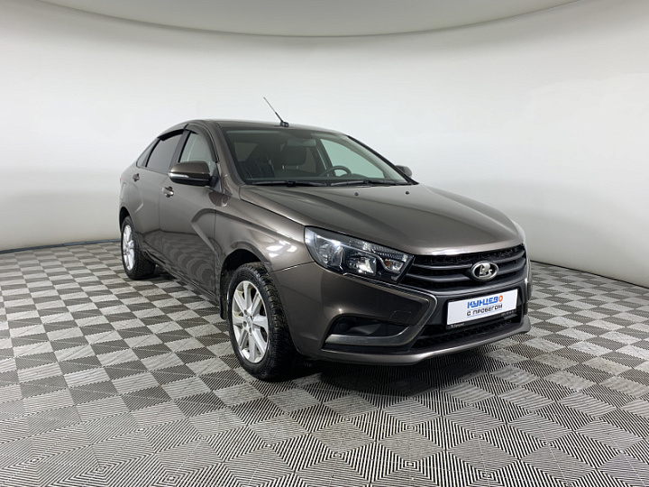 Lada Vesta 1.6, 2021 года, Механика, КОРИЧНЕВЫЙ