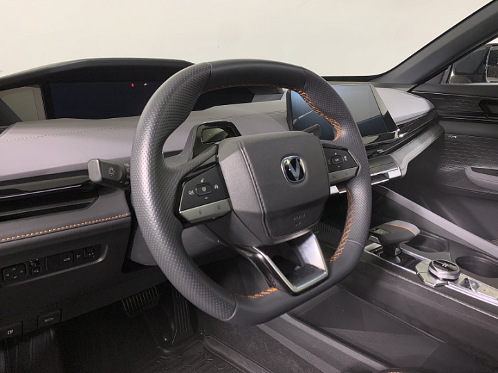 CHANGAN UNI-V 1.5, 2023 года, Робот, СЕРЫЙ