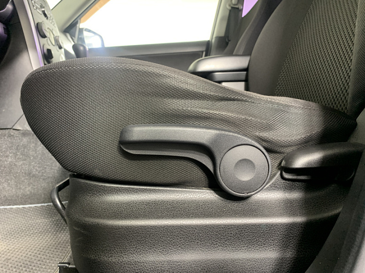 SUZUKI Grand Vitara 2.4, 2010 года, Автоматическая, СЕРЫЙ