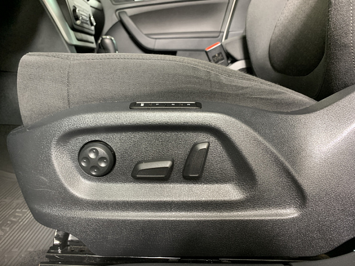 SKODA Yeti 1.8, 2013 года, Робот, БЕЛЫЙ