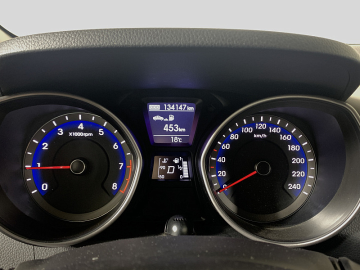 HYUNDAI i30 1.6, 2013 года, Автоматическая, Серебристый