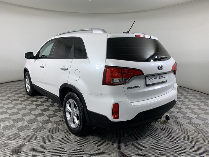 KIA Sorento 2.4, 2018 года, Автоматическая, БЕЛЫЙ