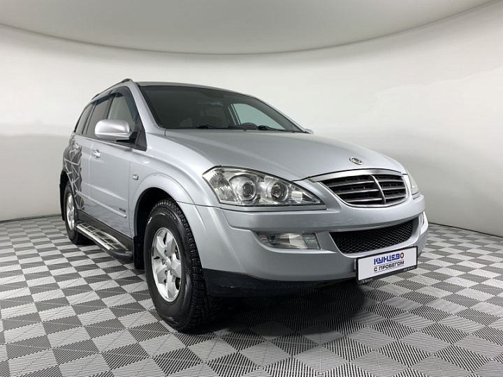 SSANGYONG Kyron 2.3, 2012 года, Автоматическая, Серебристый