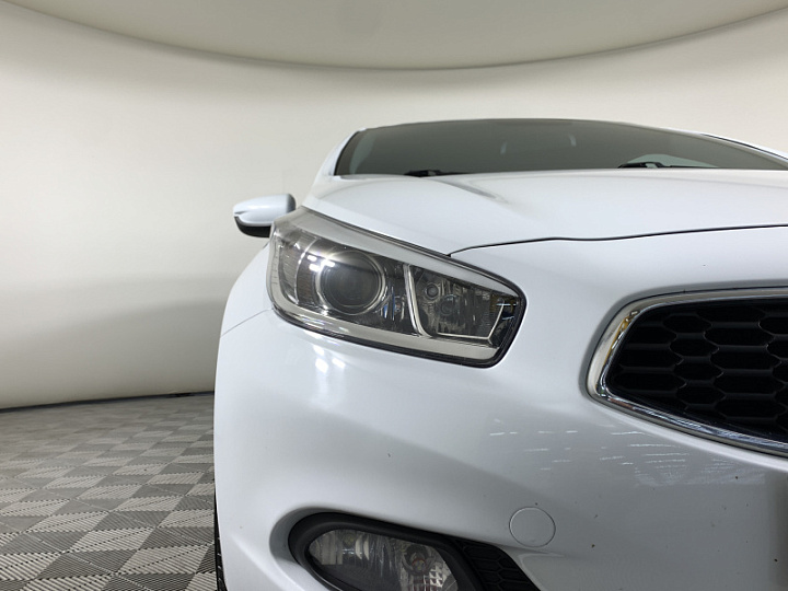 KIA Ceed 1.6, 2013 года, Механика, БЕЛЫЙ