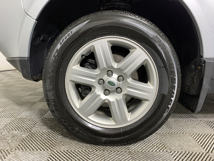 LAND ROVER Freelander 2.2, 2009 года, Автоматическая, Серебристо-желтый