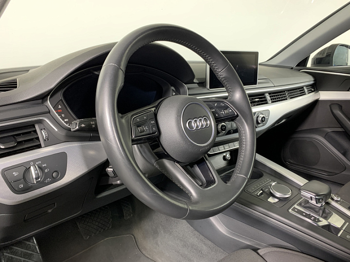 AUDI A4 2, 2019 года, Робот, ЧЕРНЫЙ