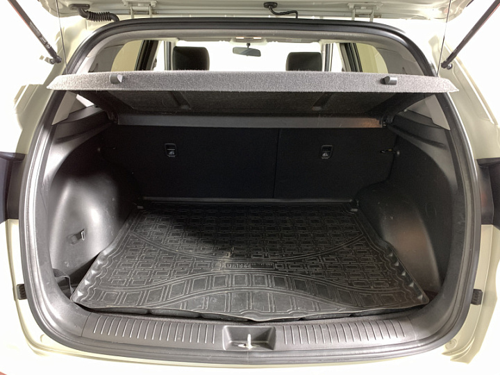 Hyundai Creta 1.6, 2018 года, Автоматическая, Бежевый