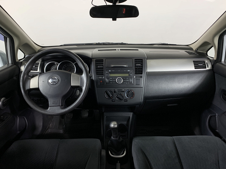 NISSAN Tiida 1.6, 2012 года, Механика, Серебристый