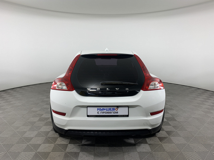 VOLVO C30 2, 2011 года, Автоматическая, БЕЛЫЙ