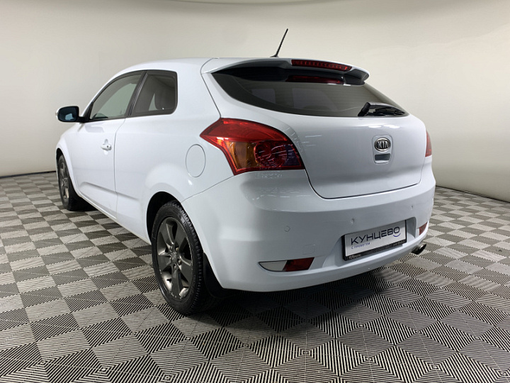 KIA Ceed 1.6, 2011 года, Автоматическая, БЕЛЫЙ