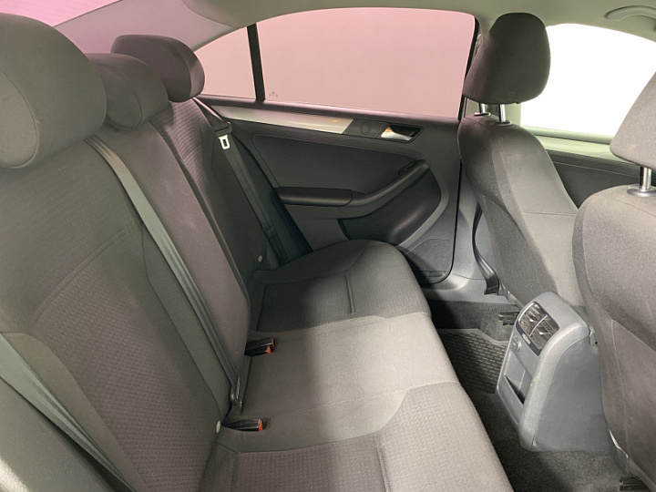 VOLKSWAGEN Jetta 1.6, 2016 года, Автоматическая, БЕЛЫЙ