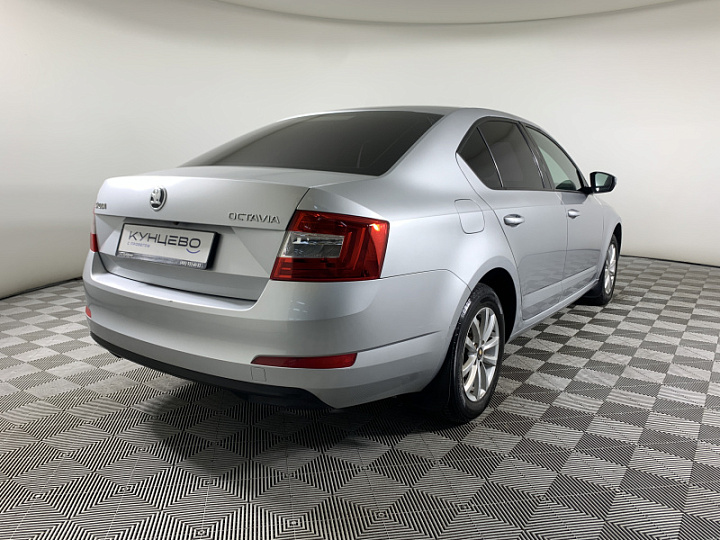 SKODA Octavia 1.6, 2016 года, Автоматическая, Серебристый