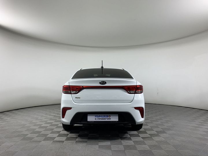 KIA Rio 1.6, 2018 года, Автоматическая, БЕЛЫЙ