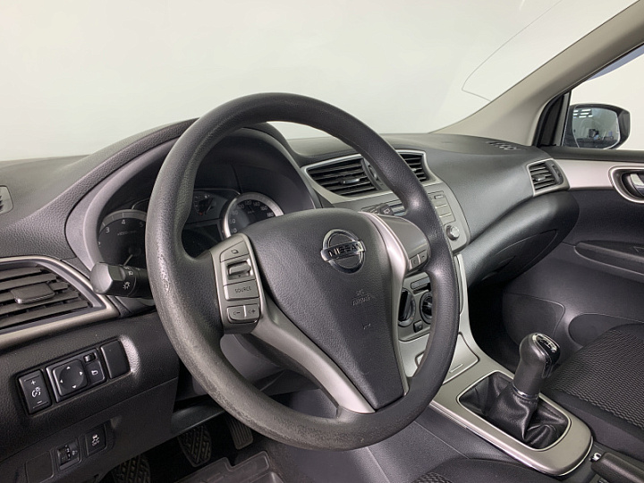 NISSAN Tiida 1.6, 2015 года, Механика, ЧЕРНЫЙ