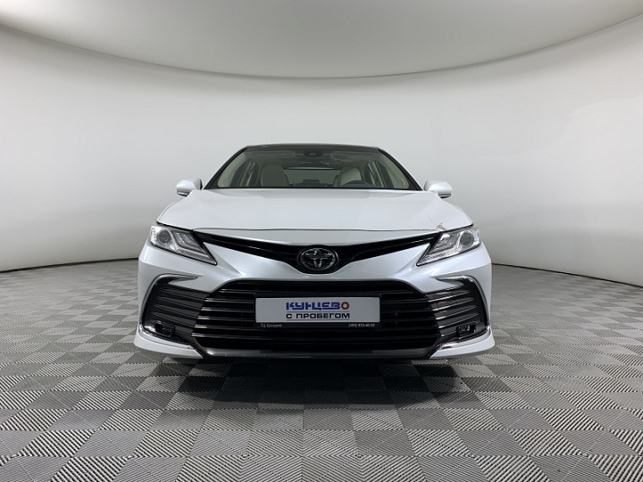 TOYOTA Camry 3.5, 2022 года, Автоматическая, БЕЛЫЙ