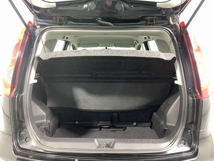 NISSAN Note 1.4, 2011 года, Механика, ЧЕРНЫЙ