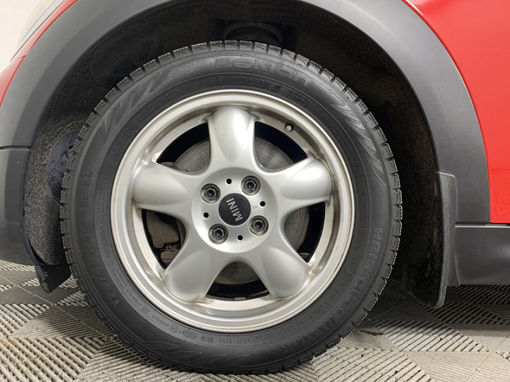 MINI Cooper 1.6, 2013 года, Автоматическая, КРАСНЫЙ