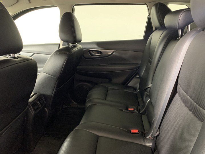 NISSAN X-Trail 2, 2017 года, Вариатор, Серебристый