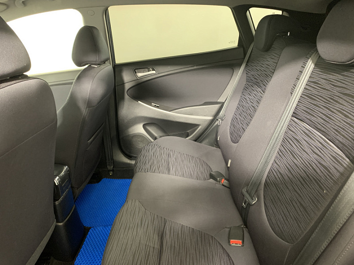 HYUNDAI Solaris 1.6, 2016 года, Механика, СИНИЙ