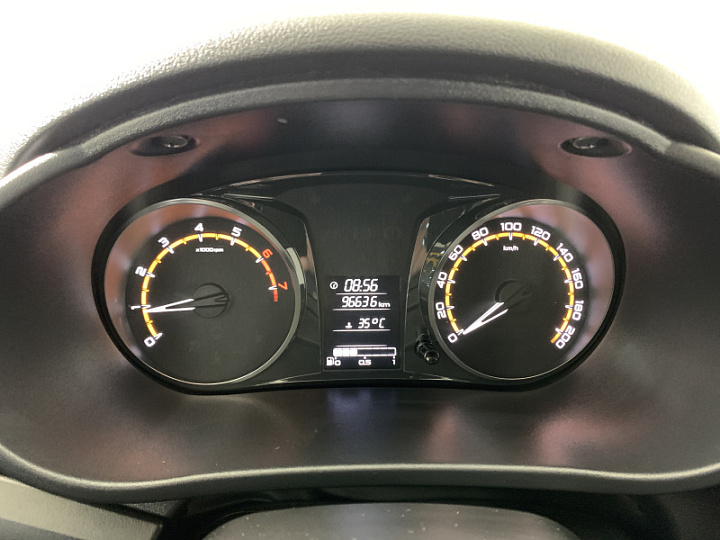 Lada Granta 1.6, 2019 года, Механика, БЕЛЫЙ