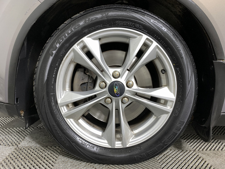Ford Focus 2, 2013 года, Робот, Светло-коричнывый