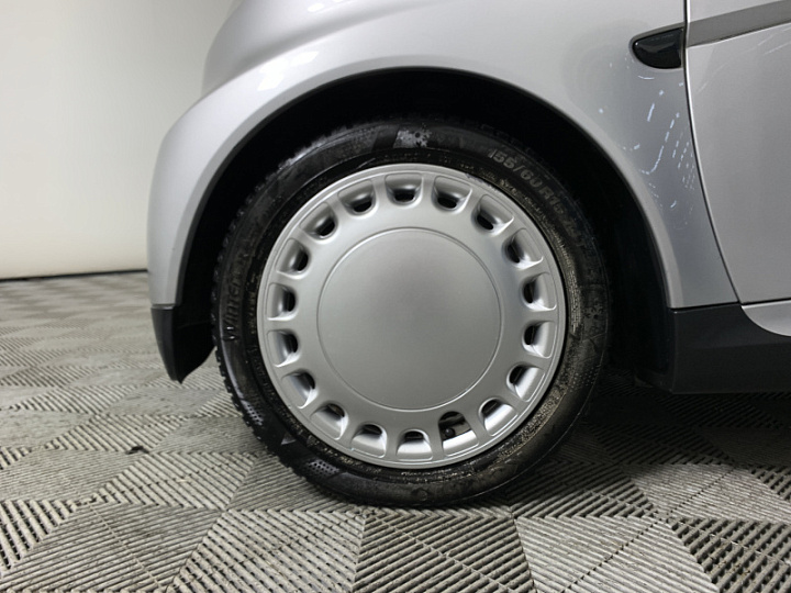 SMART Fortwo 1, 2009 года, Робот, Серебристый