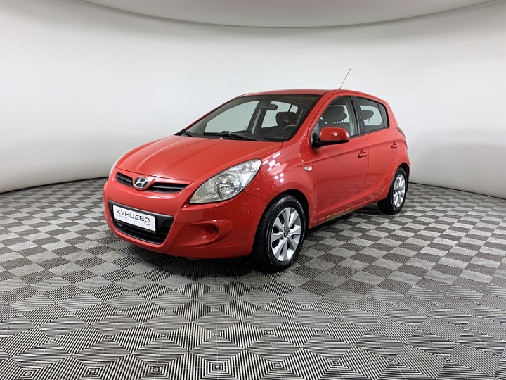 HYUNDAI i20 1.4, 2010 года, Автоматическая, КРАСНЫЙ