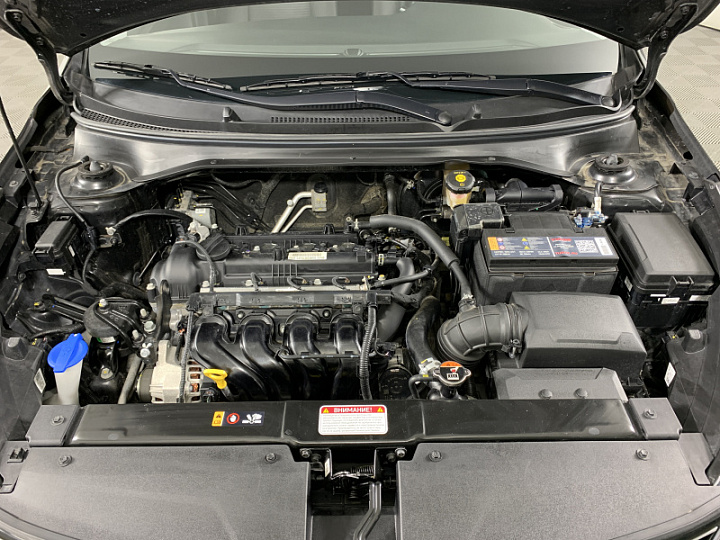 KIA Rio 1.6, 2020 года, Автоматическая, Черный металлик