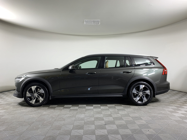 VOLVO V60 Cross Country 2, 2019 года, Автоматическая, Серо-зеленый