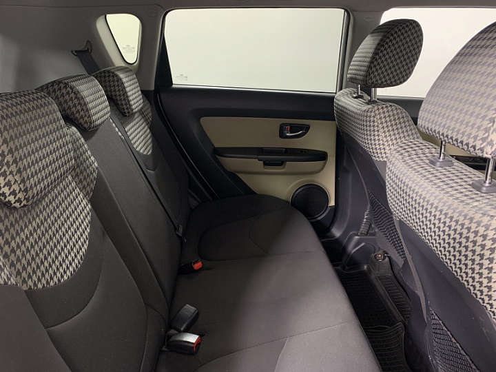 KIA Soul 1.6, 2013 года, Автоматическая, БЕЛЫЙ