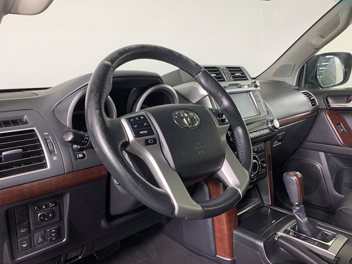 TOYOTA Land Cruiser Prado 3, 2014 года, Автоматическая, ЧЕРНЫЙ