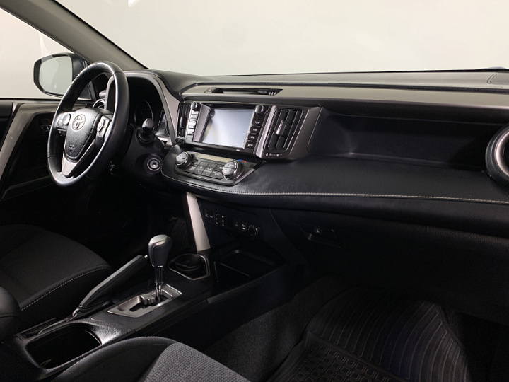 TOYOTA RAV4 2, 2017 года, Вариатор, Черный металлик