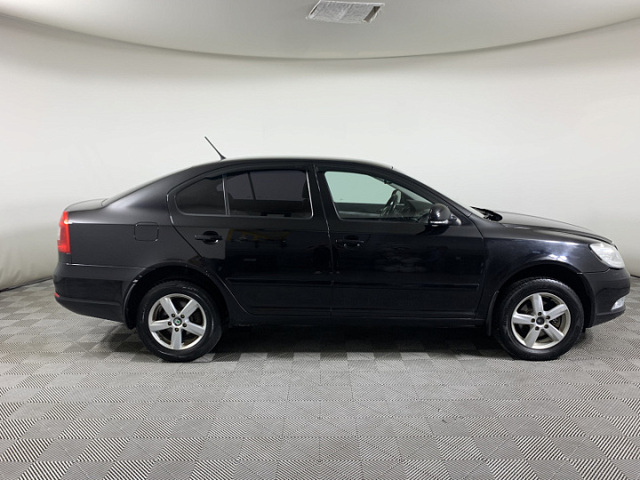Skoda Octavia 1.4, 2012 года, Робот, Черный