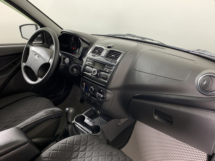 Lada Granta 1.6, 2024 года, Механика, СЕРЫЙ