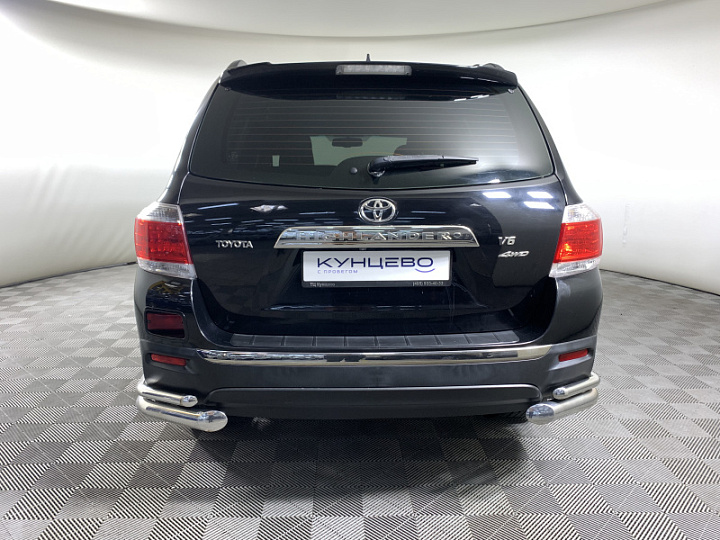 Toyota Highlander 3.5, 2011 года, Автоматическая, Черный