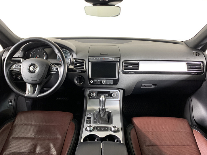 VOLKSWAGEN Touareg 3, 2018 года, Автоматическая, БЕЛЫЙ