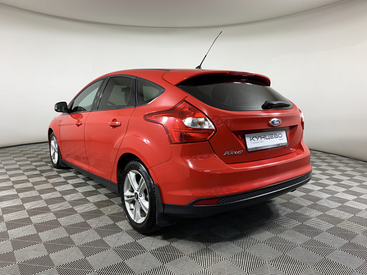 FORD Focus 1.6, 2011 года, Робот, КРАСНЫЙ